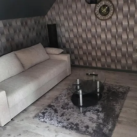 Cosy Type Loft Pres De Saint Quentin